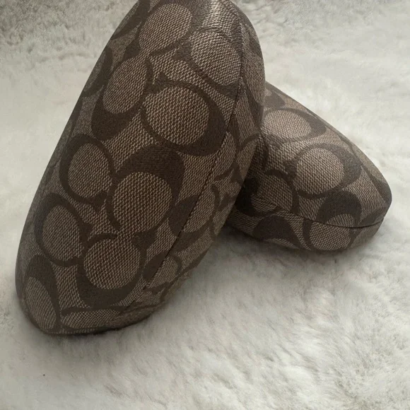 Coach Tan Signature Eyeglass Case - Picture 2 of 2